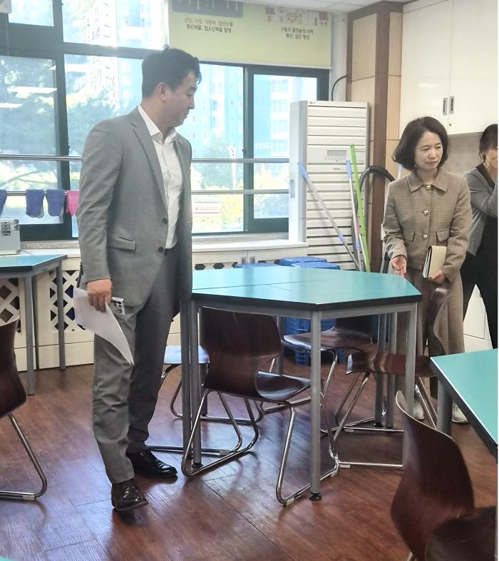 손성익 경기도의원, 운정 중학교 6곳 순회 마무리 기사 이미지